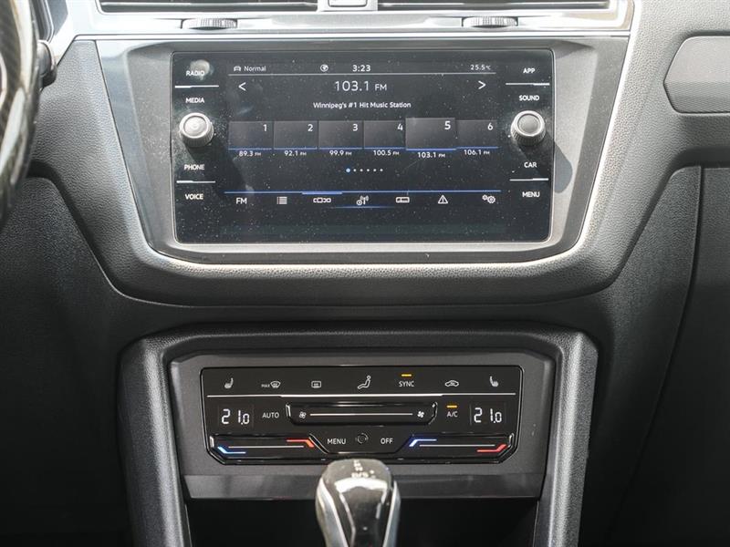 volkswagen Tiguan 2022 - 26