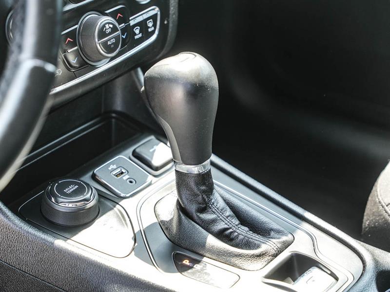 jeep Cherokee 2019 - 12