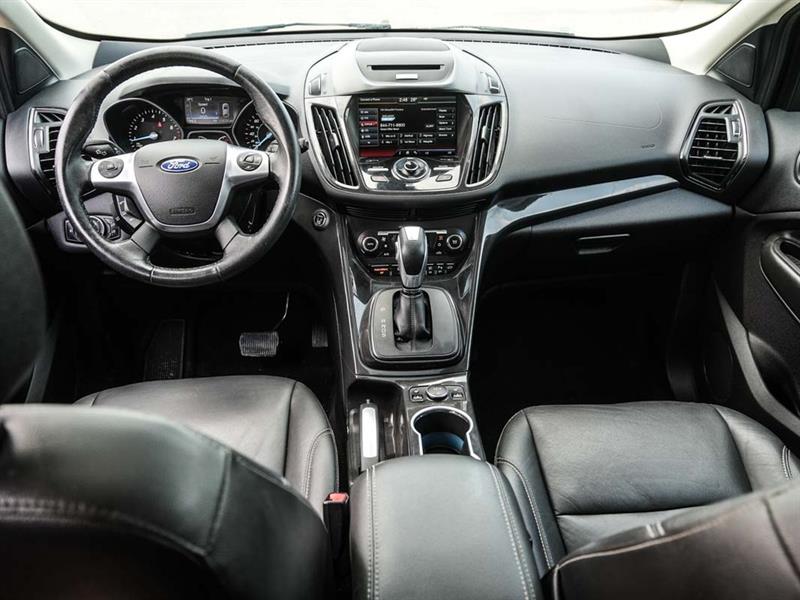 ford Escape 2015 - 18