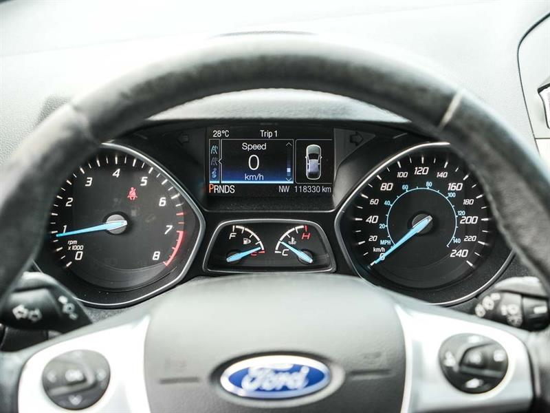 ford Escape 2015 - 23