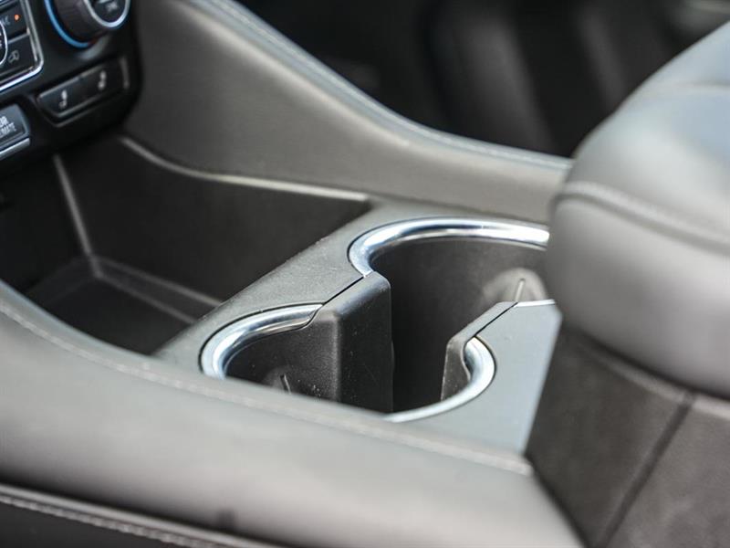 chevrolet Tahoe 2023 - 12