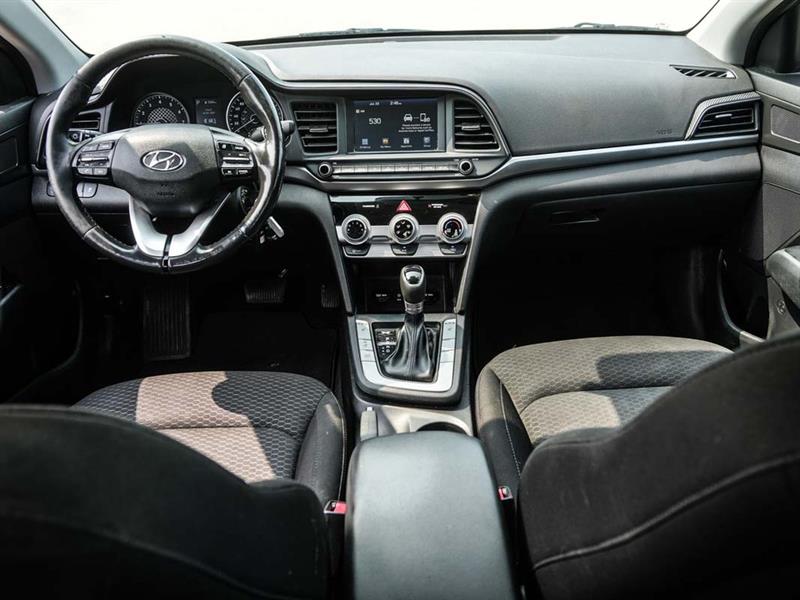 hyundai Elantra 2019 - 16