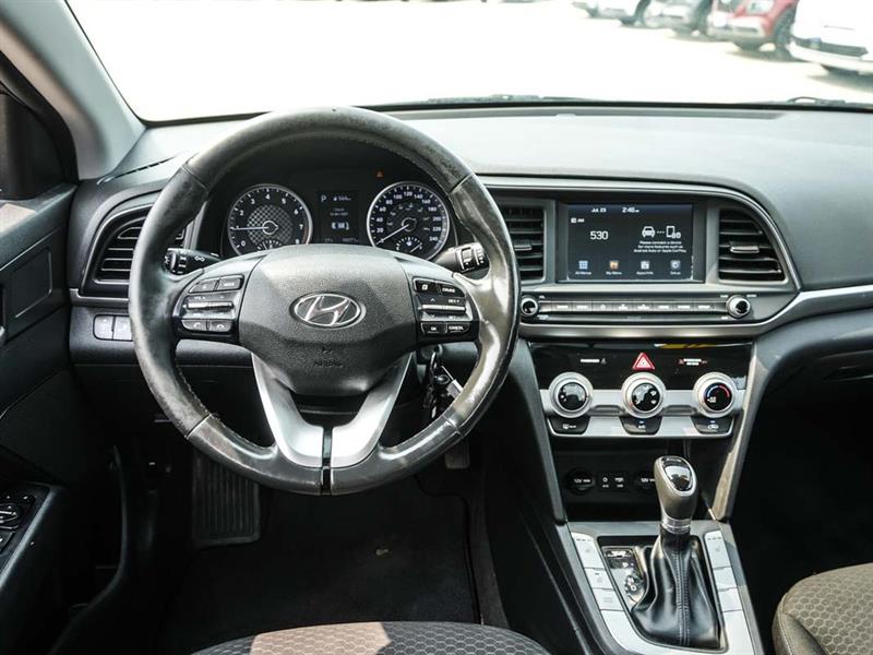 hyundai Elantra 2019 - 17