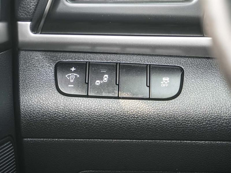 hyundai Elantra 2019 - 25