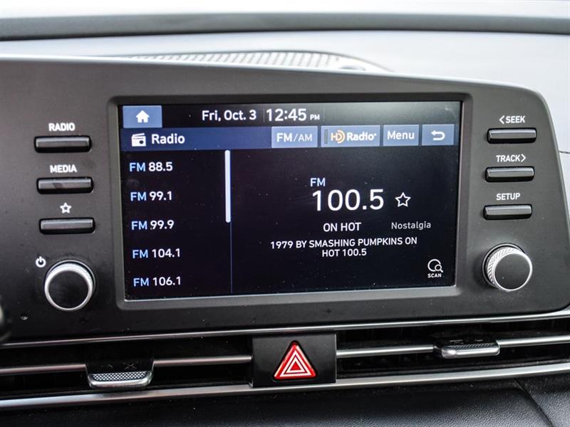 hyundai Elantra 2021 - 23