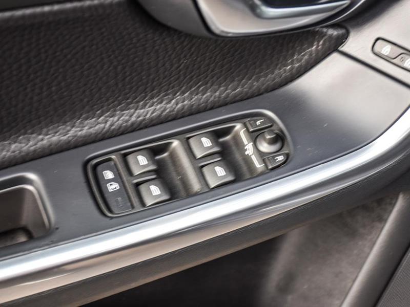 volvo S60 2012 - 11