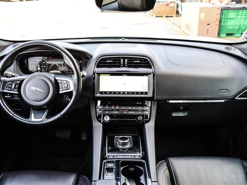 jaguar F-PACE 2020 - 18