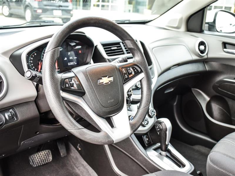 chevrolet Sonic 2018 - 9