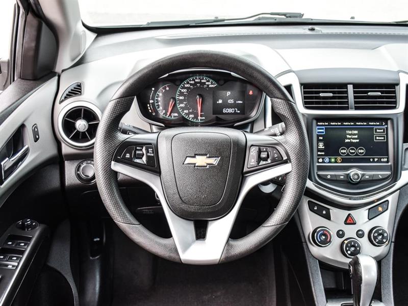 chevrolet Sonic 2018 - 14