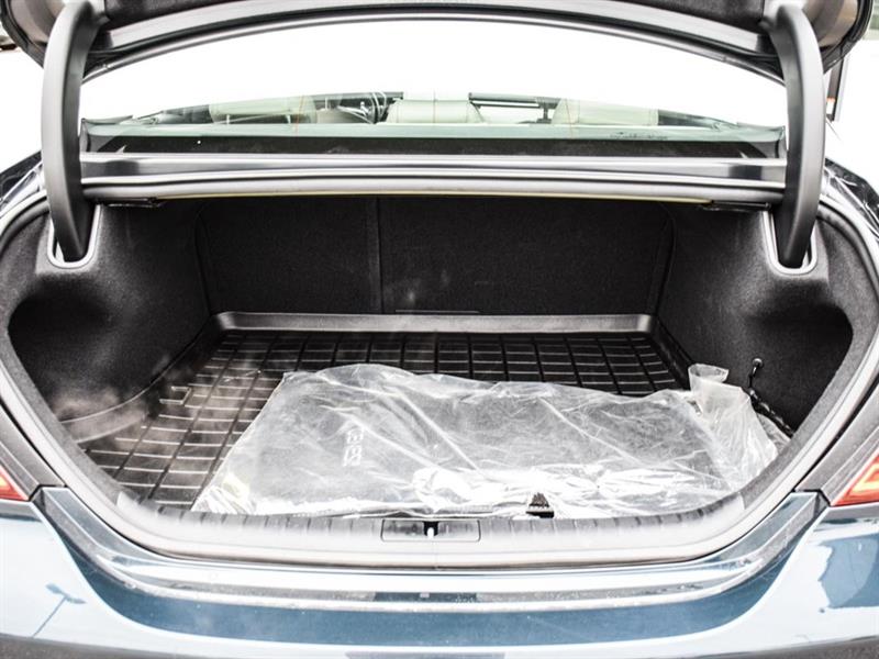 genesis G70 2023 - 24