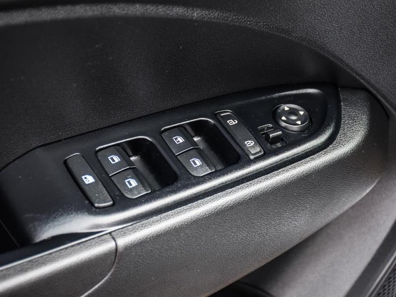 hyundai Venue 2021 - 11