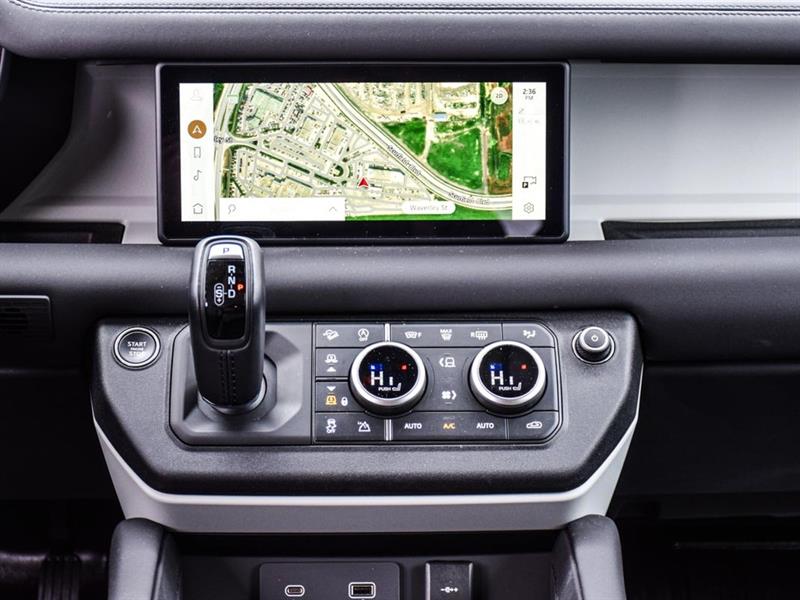 land rover Defender 110 2024 - 21