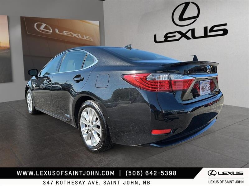 lexus ES 300h 2015 - 4