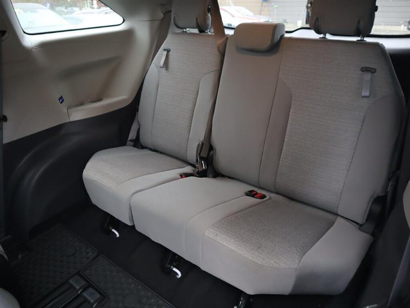toyota Sienna 2022 - 19