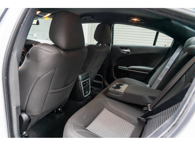 dodge Charger 2023 - 10