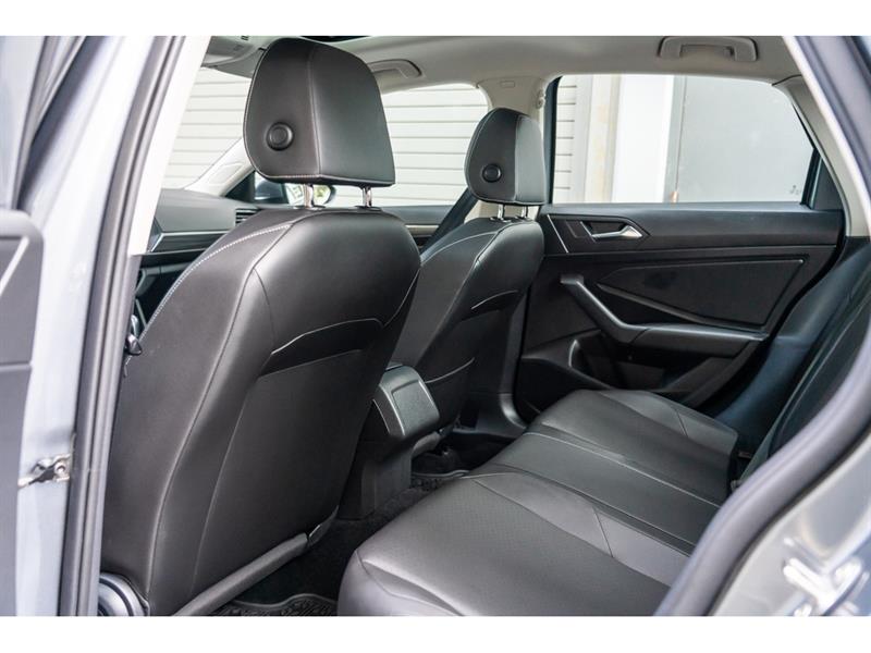 volkswagen Jetta 2020 - 11