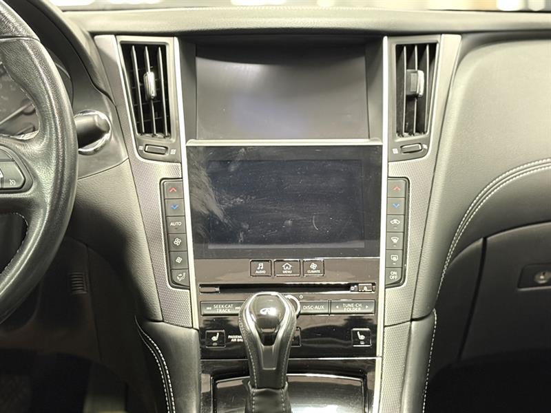 infiniti Q50 2018 - 15