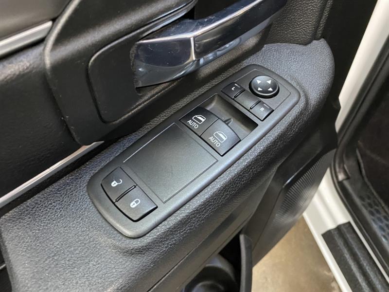 ram 1500 Classic 2021 - 28