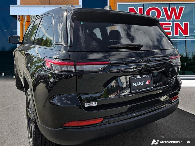 jeep Grand Cherokee 2025 - 11