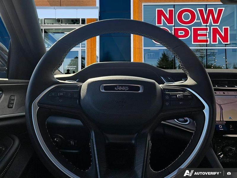 jeep Grand Cherokee 2025 - 14