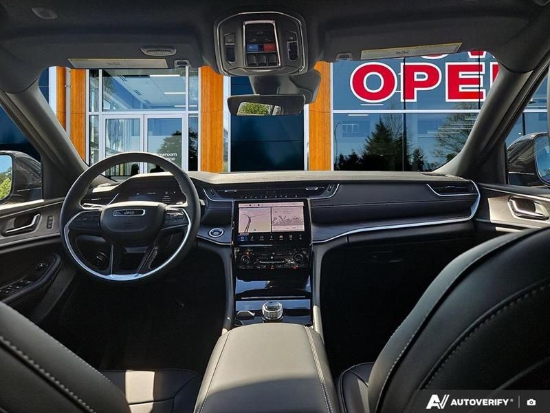 jeep Grand Cherokee 2025 - 24