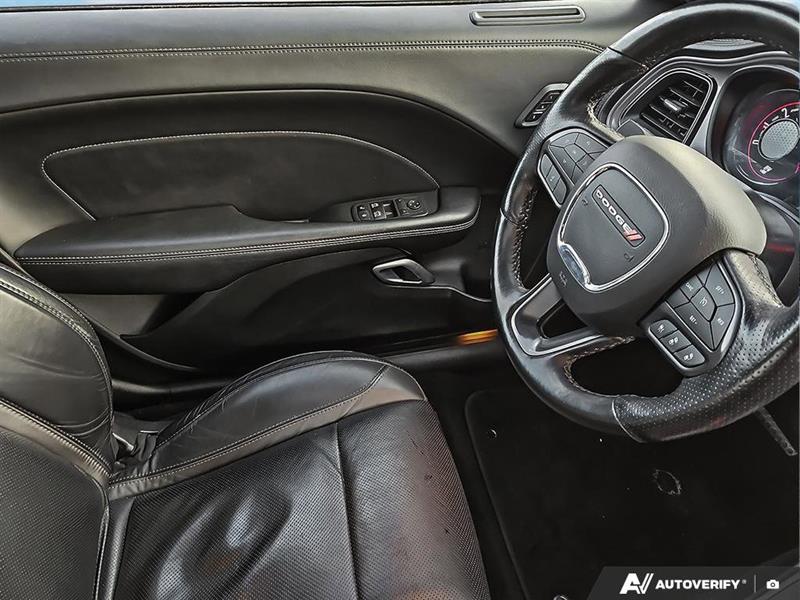 dodge Challenger 2023 - 17