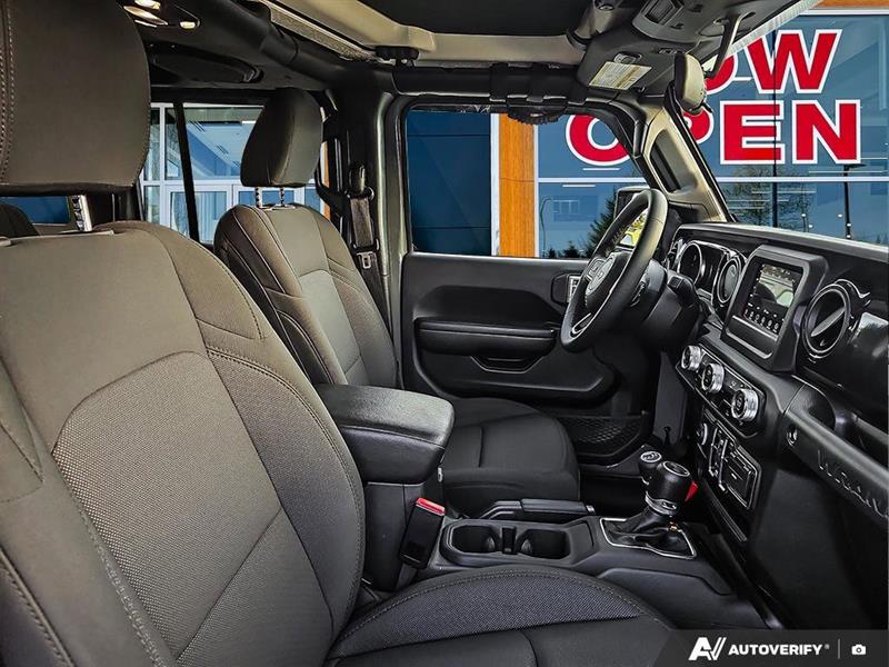 jeep Wrangler 2023 - 22