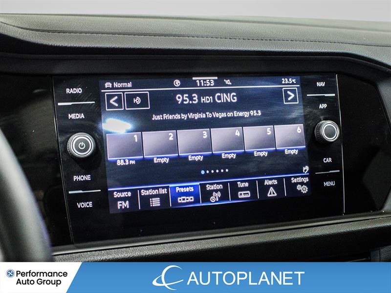 volkswagen Jetta 2023 - 32