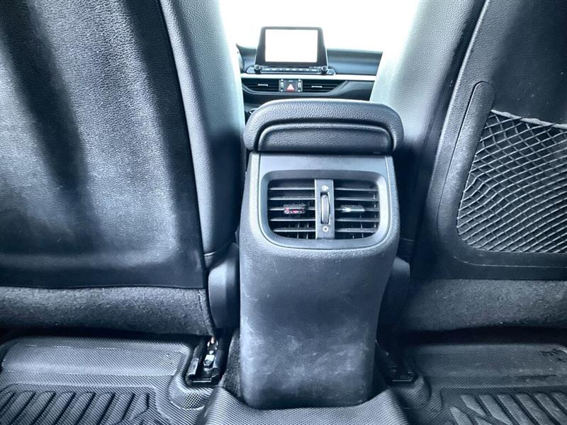 kia Forte5 2021 - 24