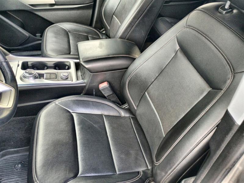 ford Explorer 2022 - 13