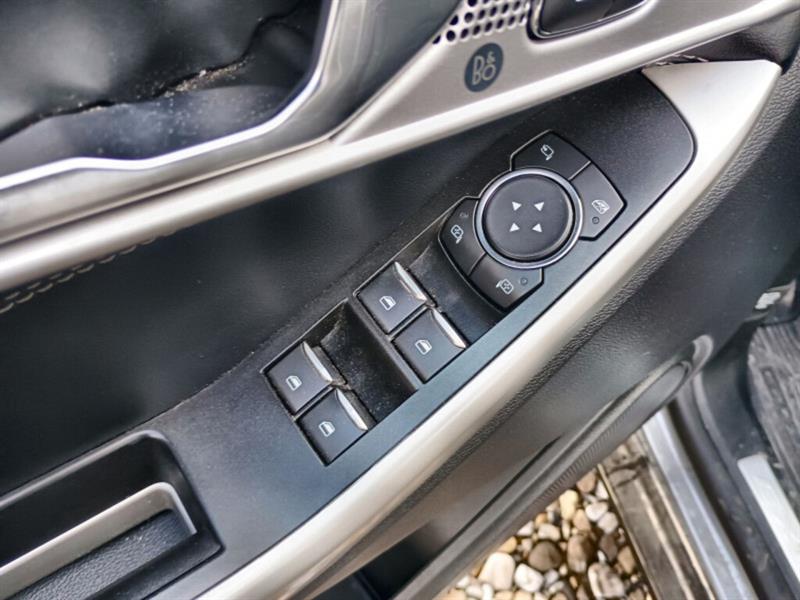 ford Explorer 2022 - 15