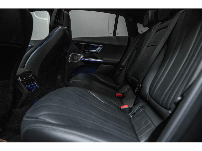 mercedes-benz EQE 2023 - 25