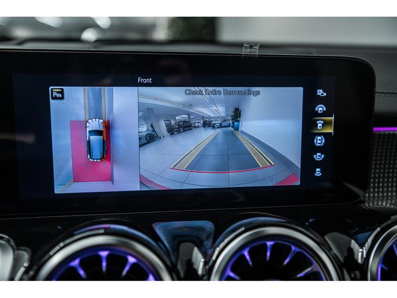 mercedes-benz EQB 2023 - 21