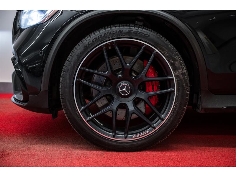 mercedes-benz GLC63 AMG 2021 - 4