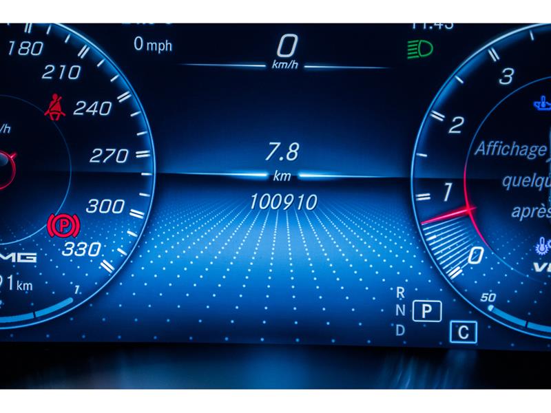 mercedes-benz GLC63 AMG 2021 - 17