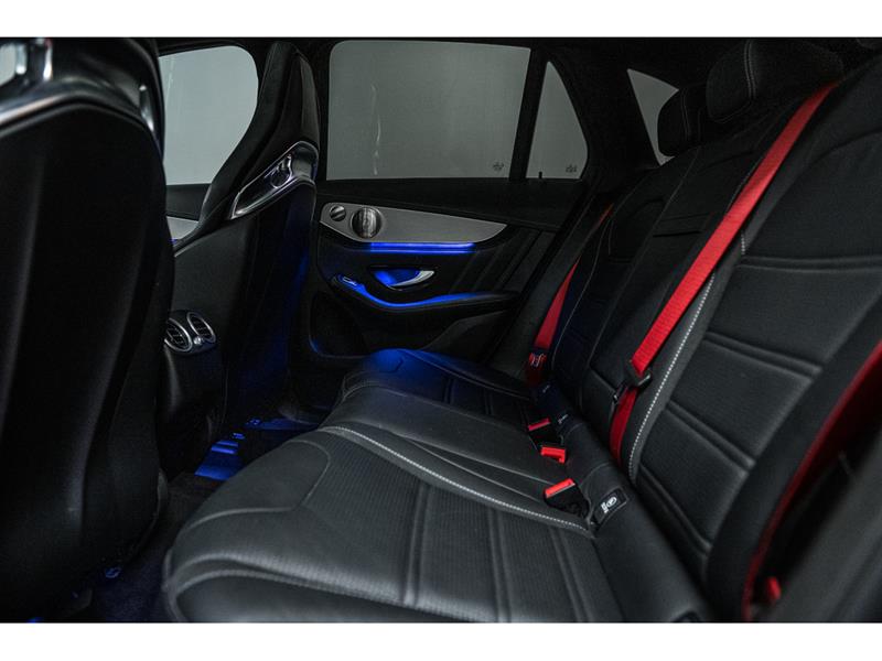 mercedes-benz GLC63 AMG 2021 - 27