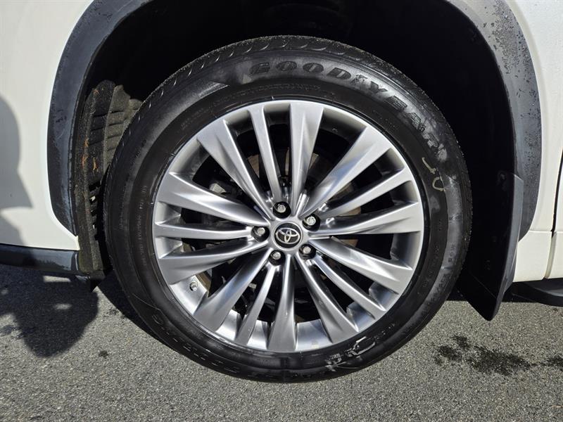 toyota Highlander 2021 - 21