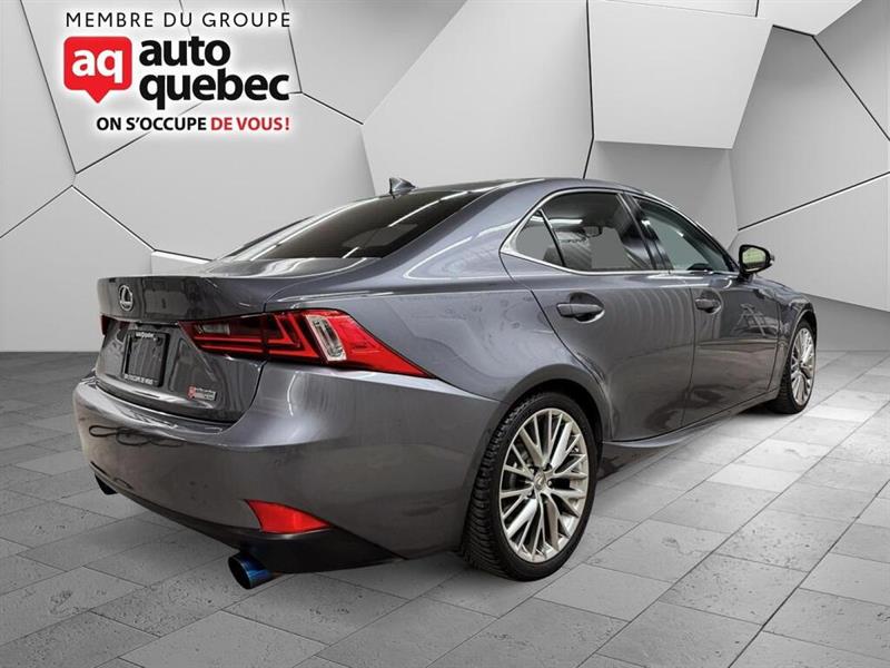 lexus IS 300 2016 - 4