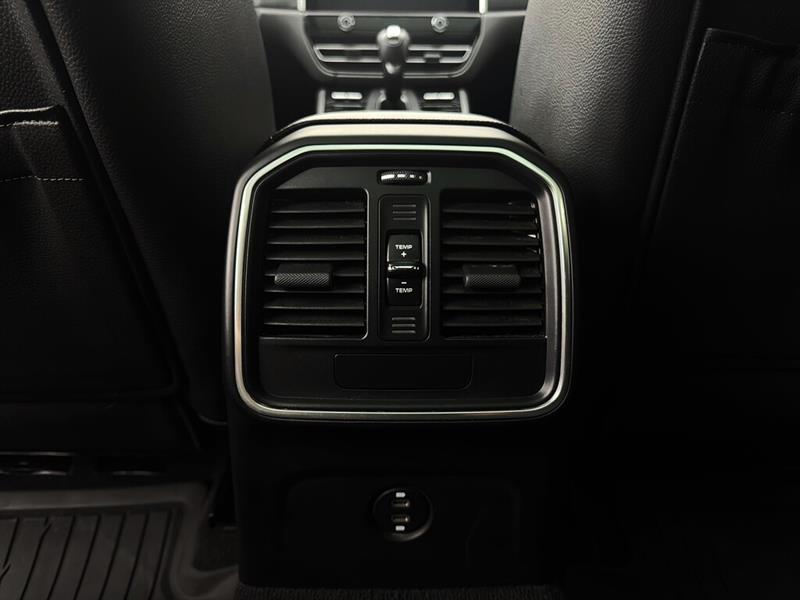 porsche Macan 2024 - 26