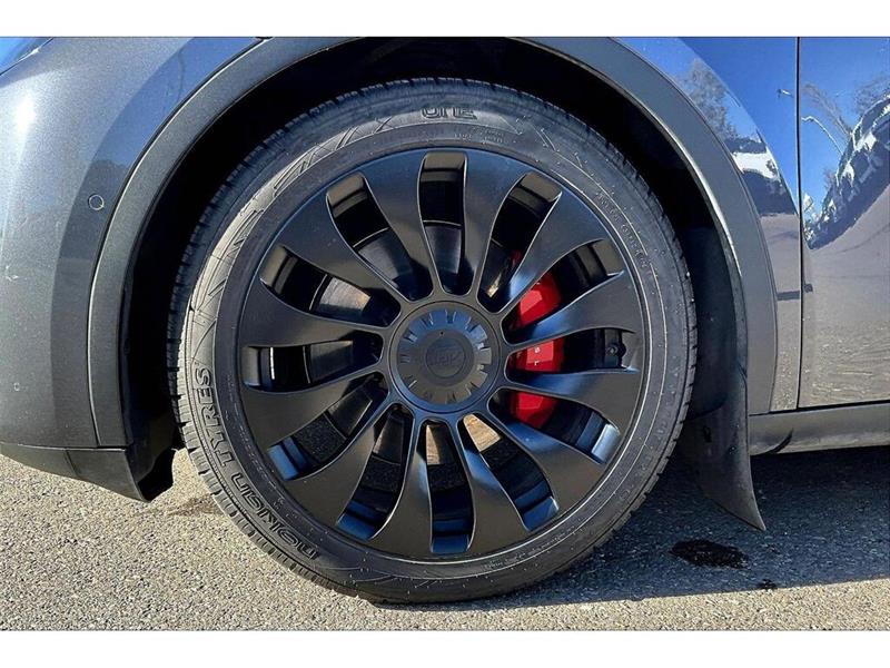 tesla Model Y 2022 - 8