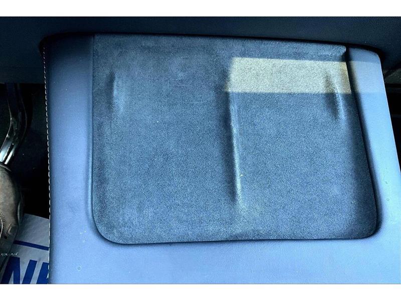 tesla Model Y 2022 - 24