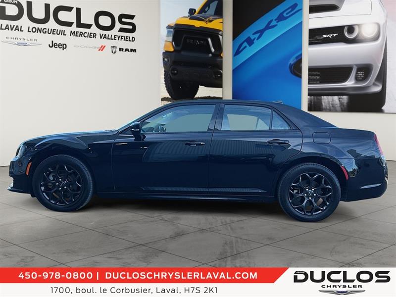 chrysler 300 2023 - 5