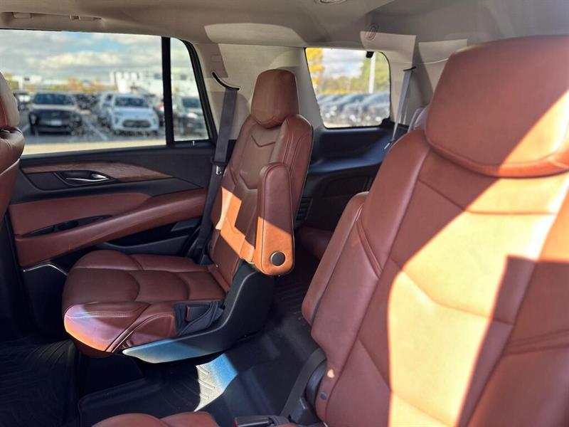 cadillac Escalade 2017 - 16