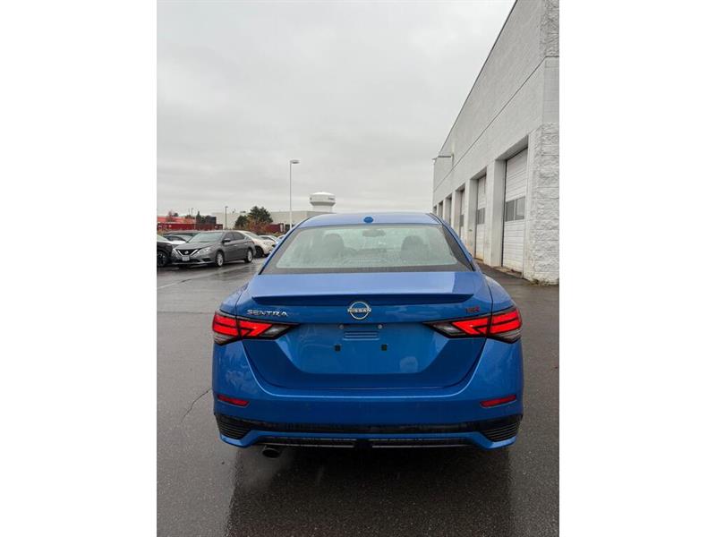 nissan Sentra 2024 - 9