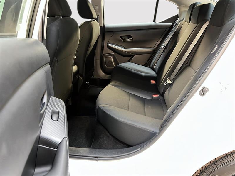 nissan Sentra 2024 - 9