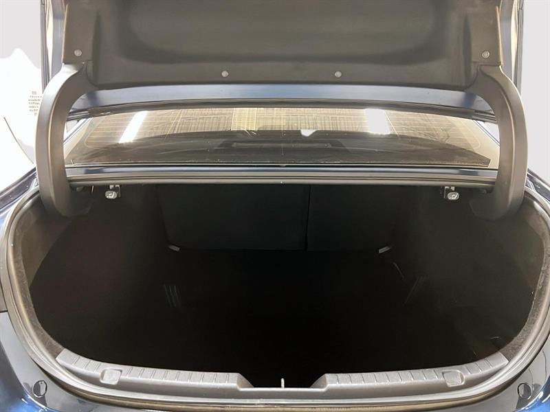 mazda Mazda3 2022 - 13