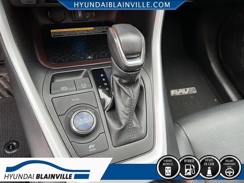 toyota RAV4 2021 - 26