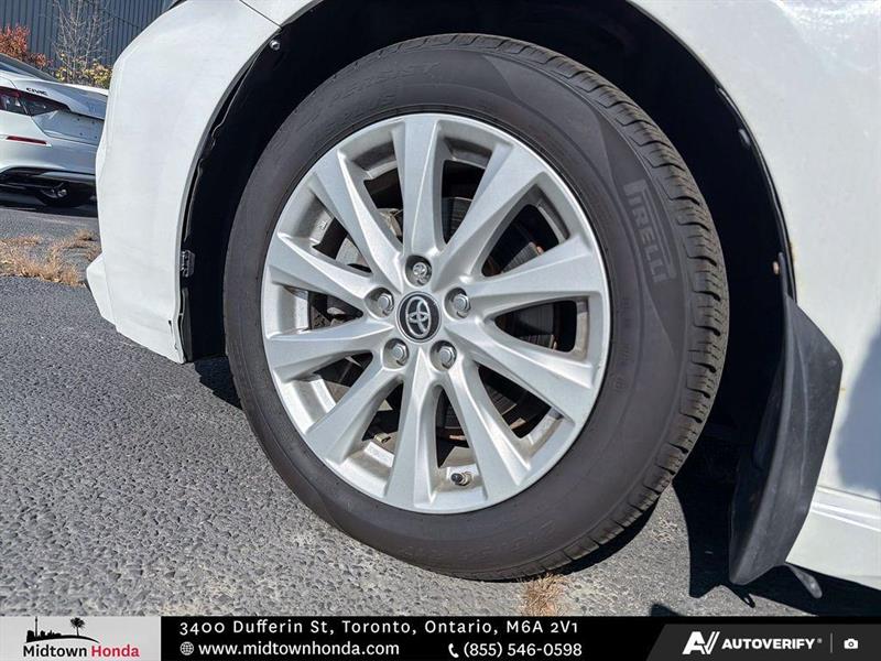 toyota Camry 2018 - 10