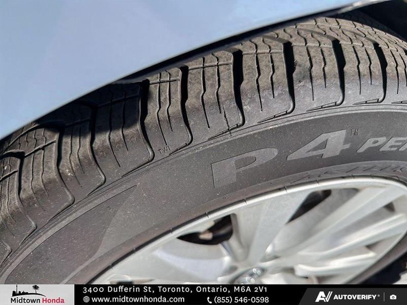 toyota Camry 2018 - 11