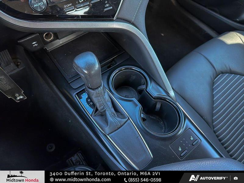 toyota Camry 2018 - 22